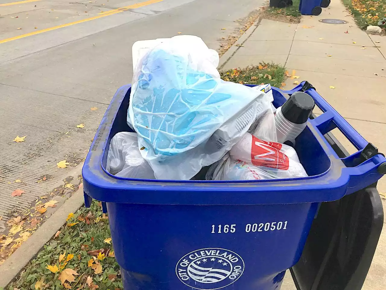 Curbside recycling to return to Cleveland in June