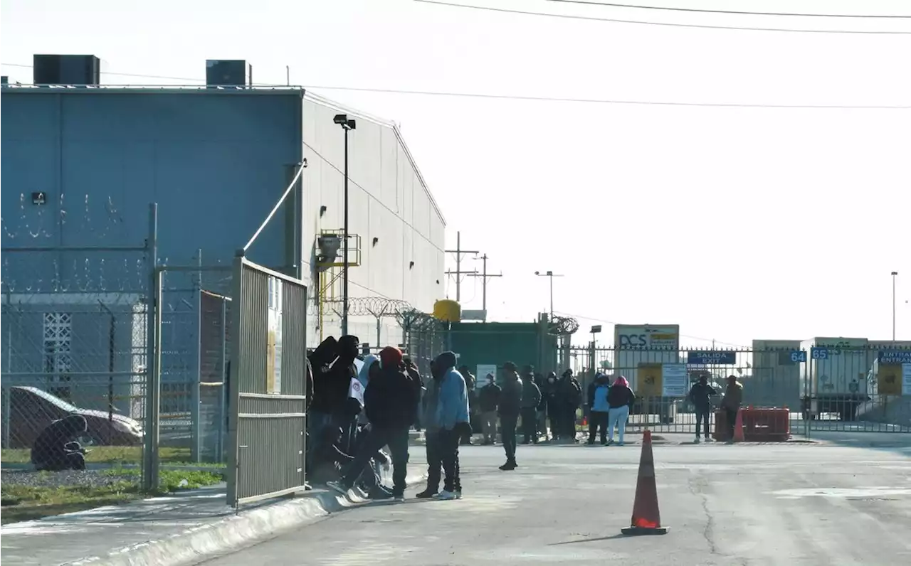Mexican workers overwhelmingly vote for independent union at border plant