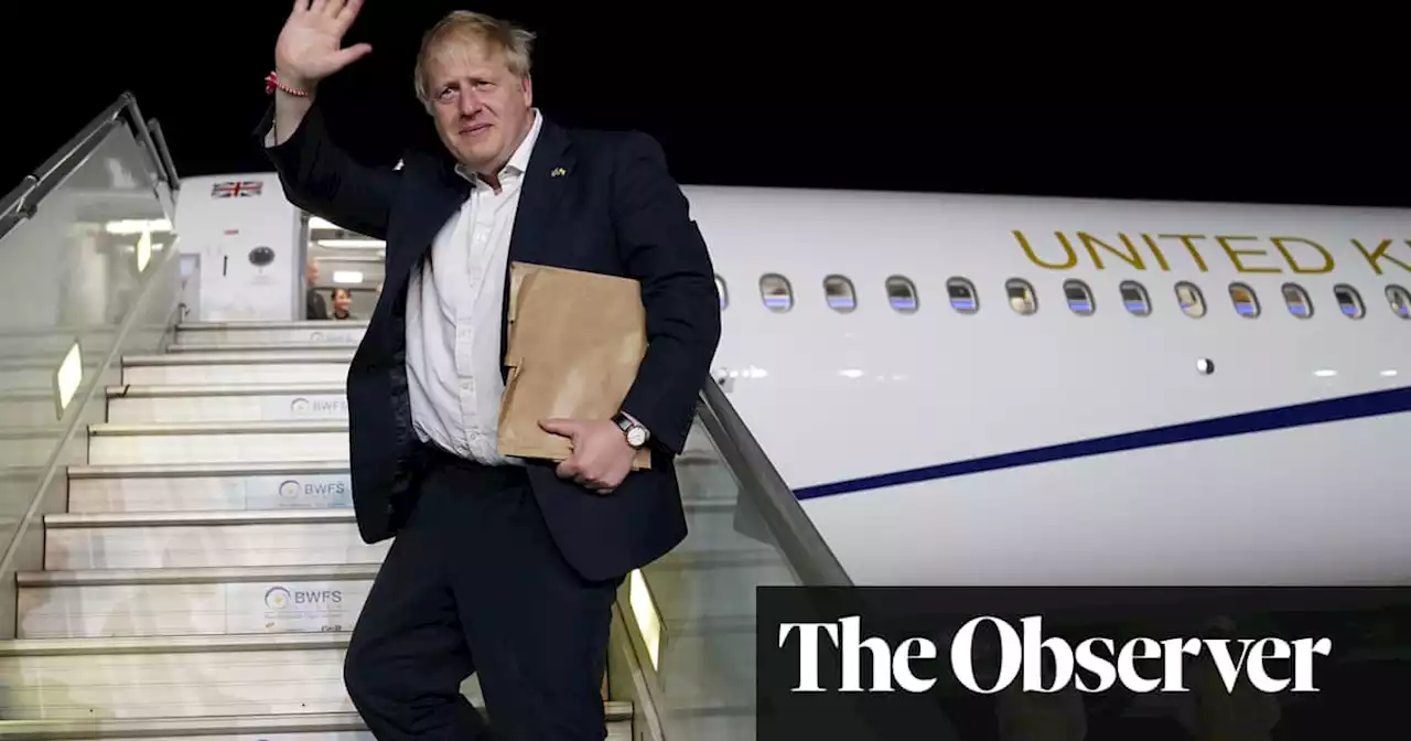 Boris Johnson should go sooner rather than later, say top Tory MPs