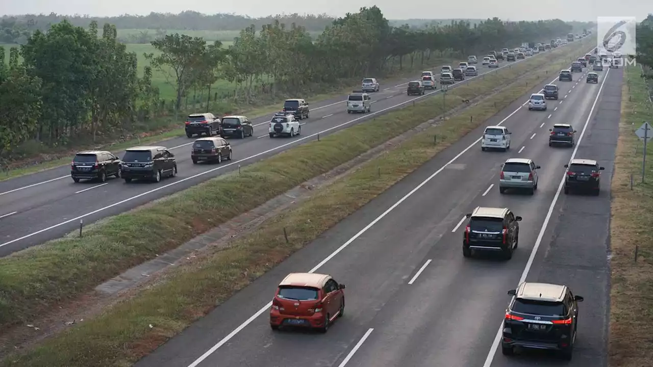 Pergerakan Volume Kendaran di Sejumlah Ruas Tol Trans Jawa pada Sabtu 23 April 2022