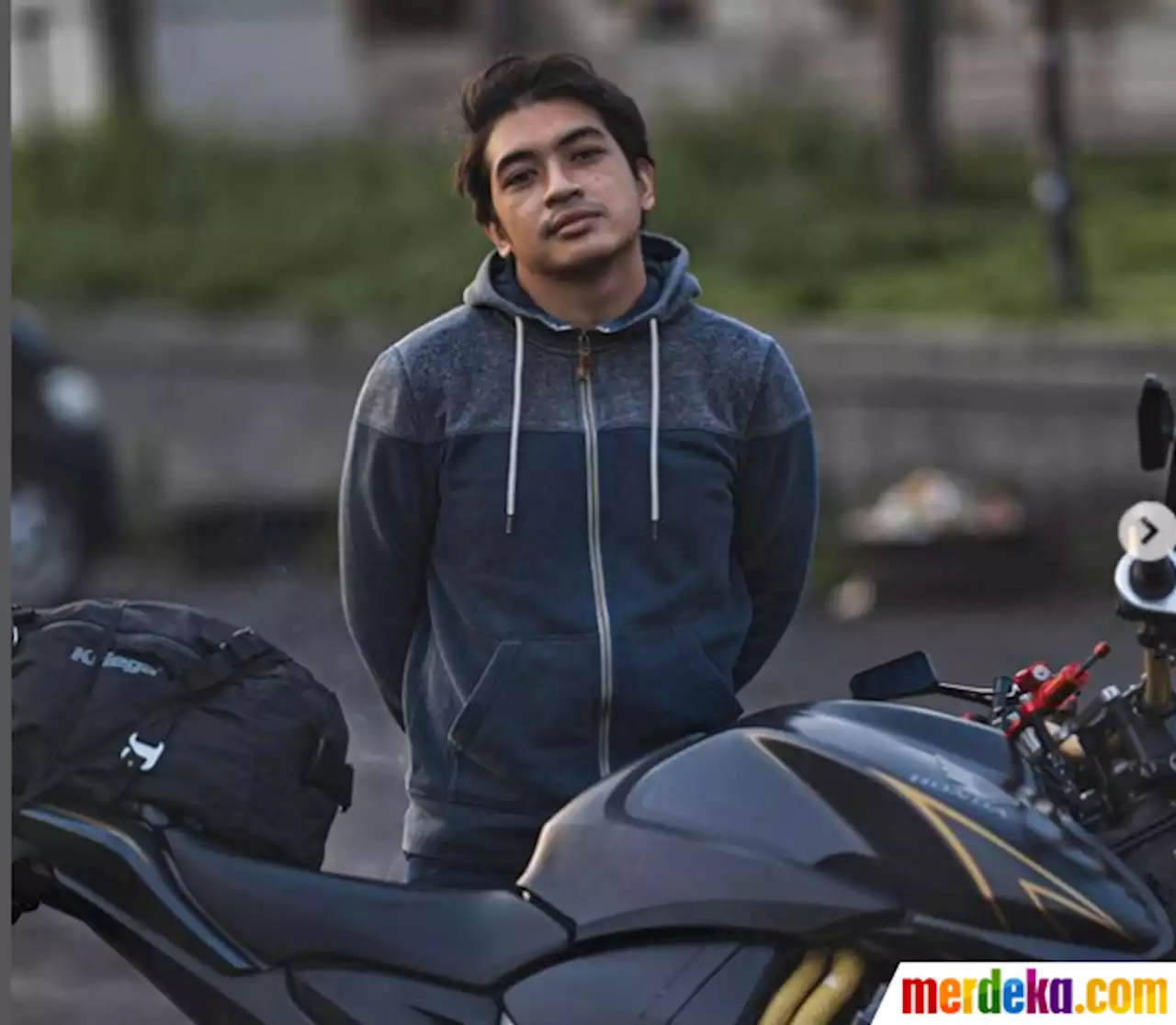 Foto : Potret Terbaru Fachri Muhammad Pemeran si Entong, Sudah Dewasa Hobinya Kini Motoran | merdeka.com