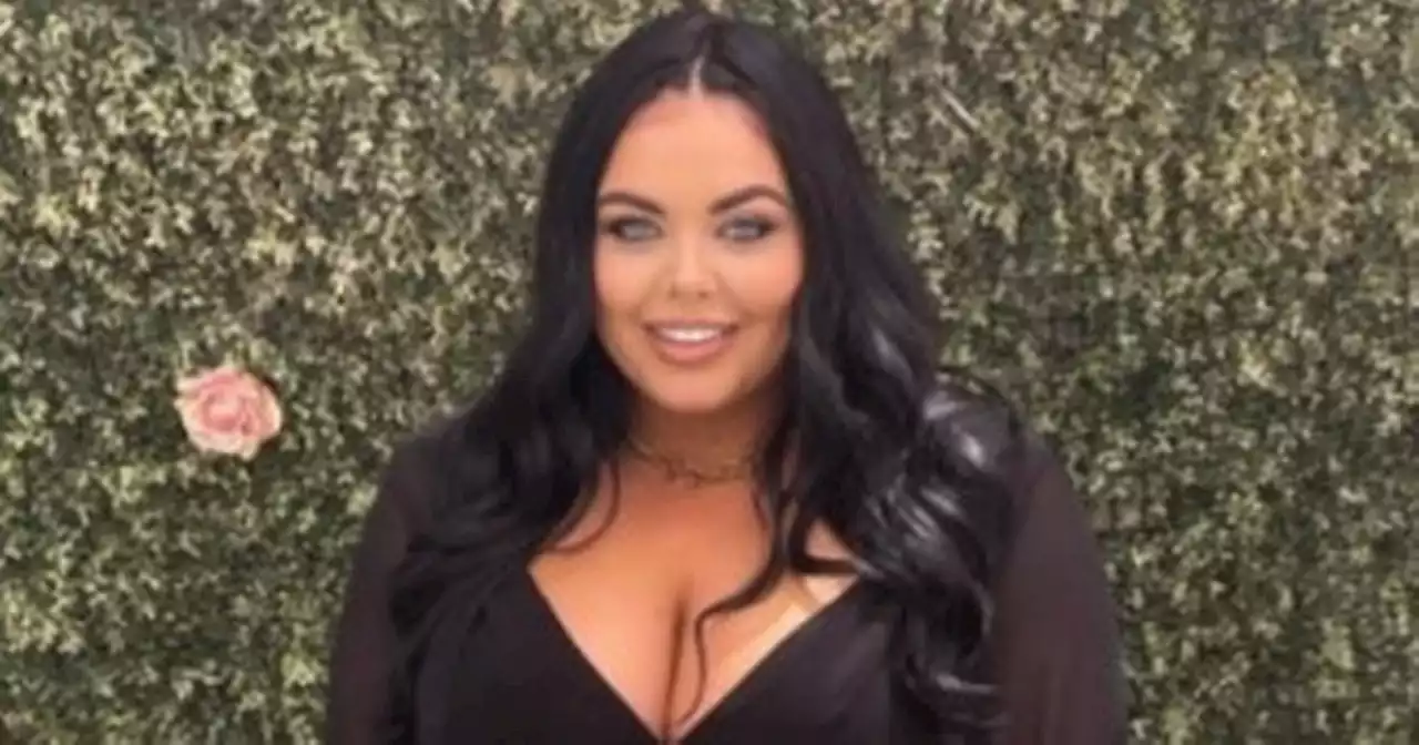 Scarlett Moffatt shows off her 'beach body' in inspiring holiday snap