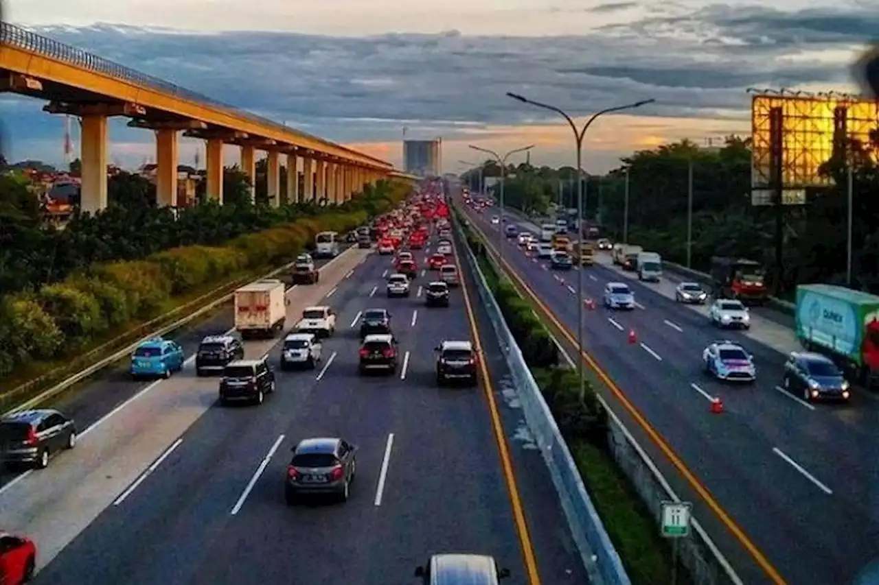 Rekayasa Ganjil Genap di Tol Cikampek Sampai Tol Kalikangkung pada Arus Mudik dan Balik Lebaran 2022 - Pikiran-Rakyat.com