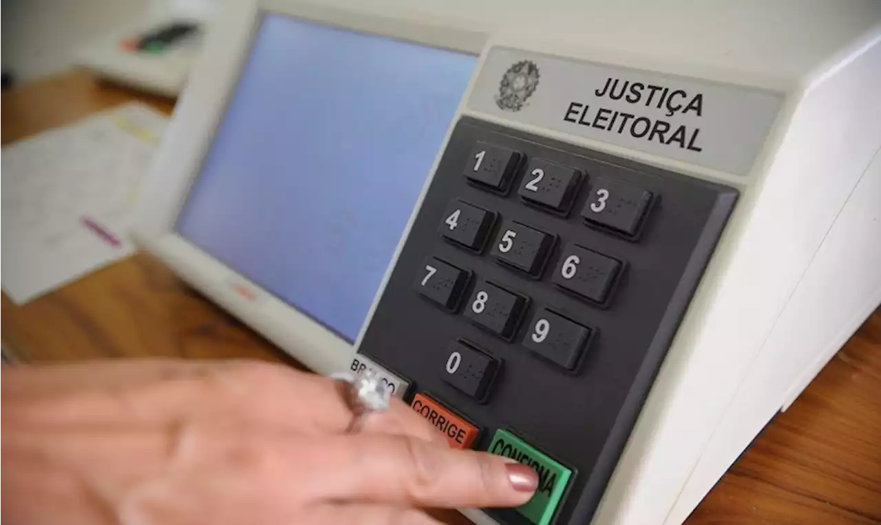 Pesquisa Ipespe: Lula lidera com 45%; Bolsonaro tem 31%; Ciro aparece com 8%