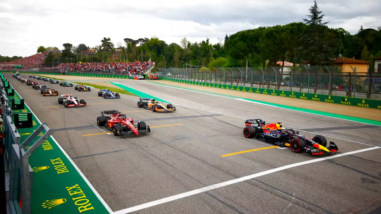 Gp Emilia-Romagna, Verstappen vince la gara Sprint davanti a Leclerc e Perez