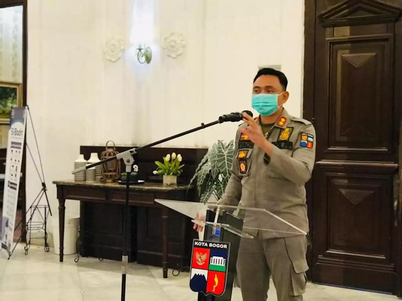 Warga yang Disebut Tolak Pungli Malah Ditahan Preman Pengeroyok Pedagang |Republika Online