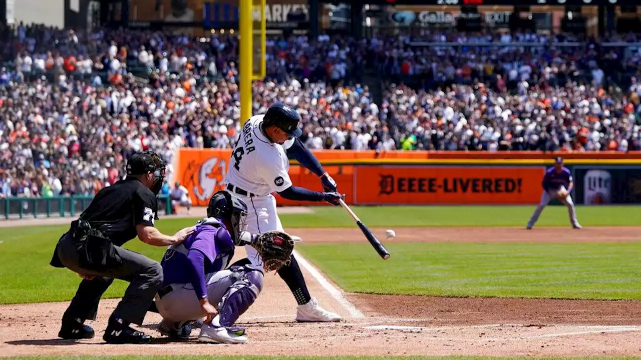 Photos: Miguel Cabrera gets 3,000th career hit