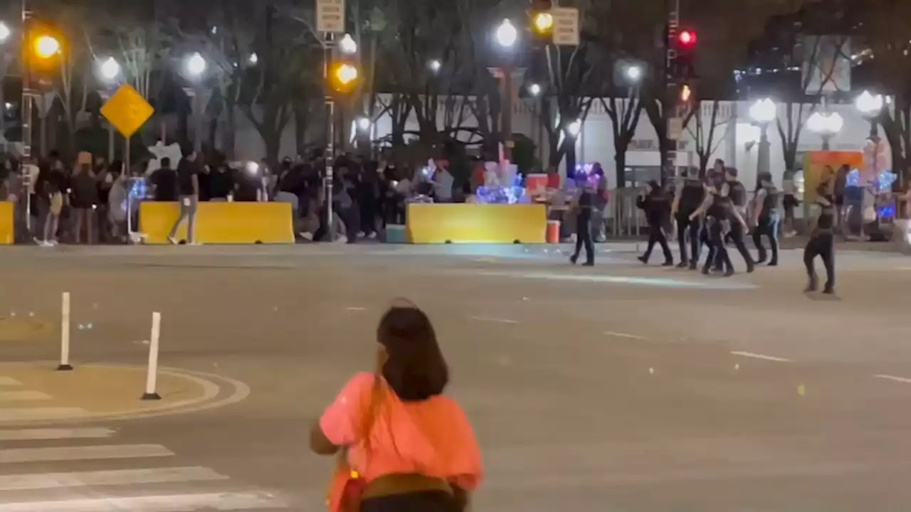 CPD arrests 10, including 8 juveniles, after large group seen gathering near Millennium Park in Loop