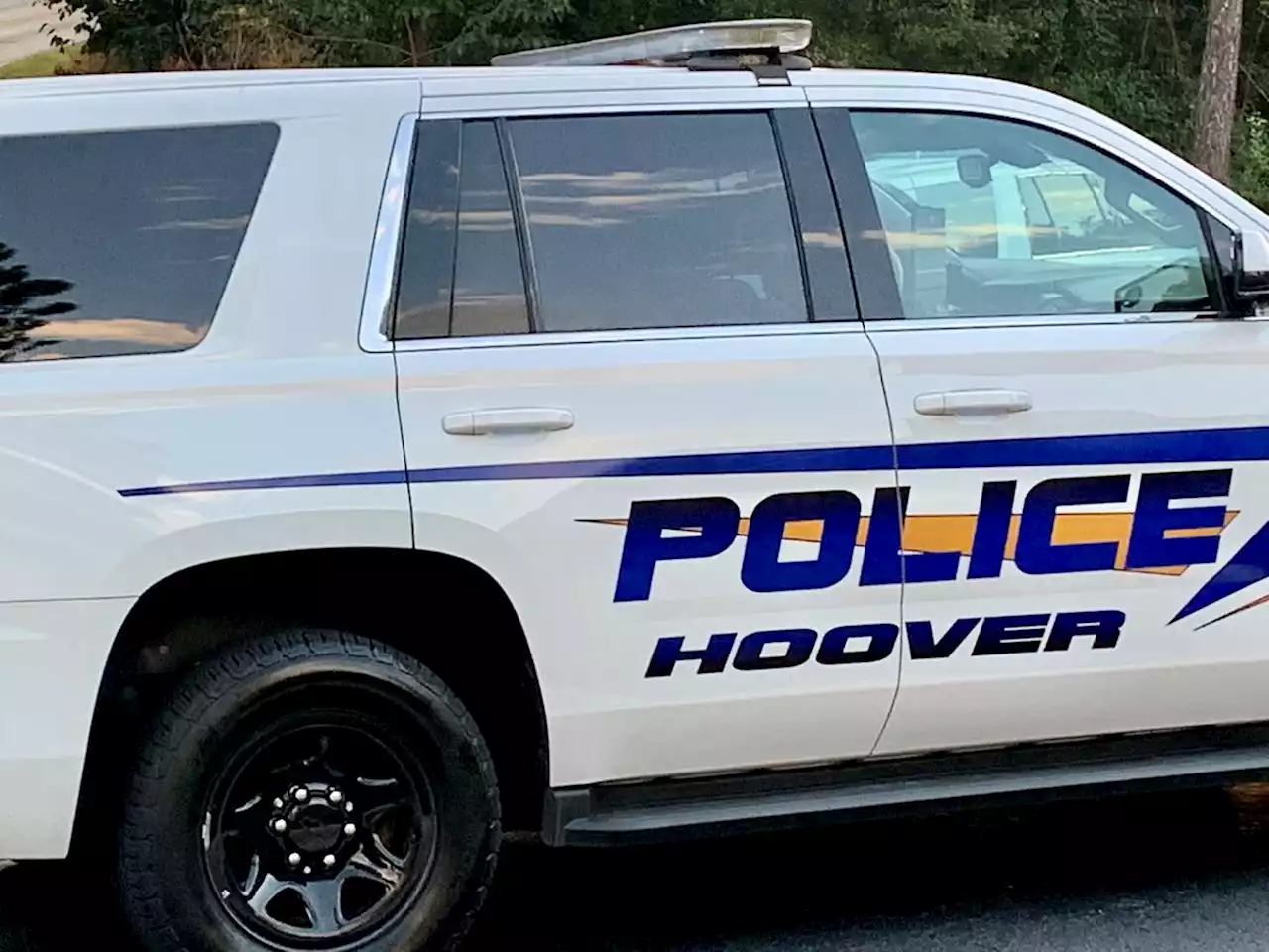 3 employees of Hoover store charged with selling vape cartridges, THC products to minors