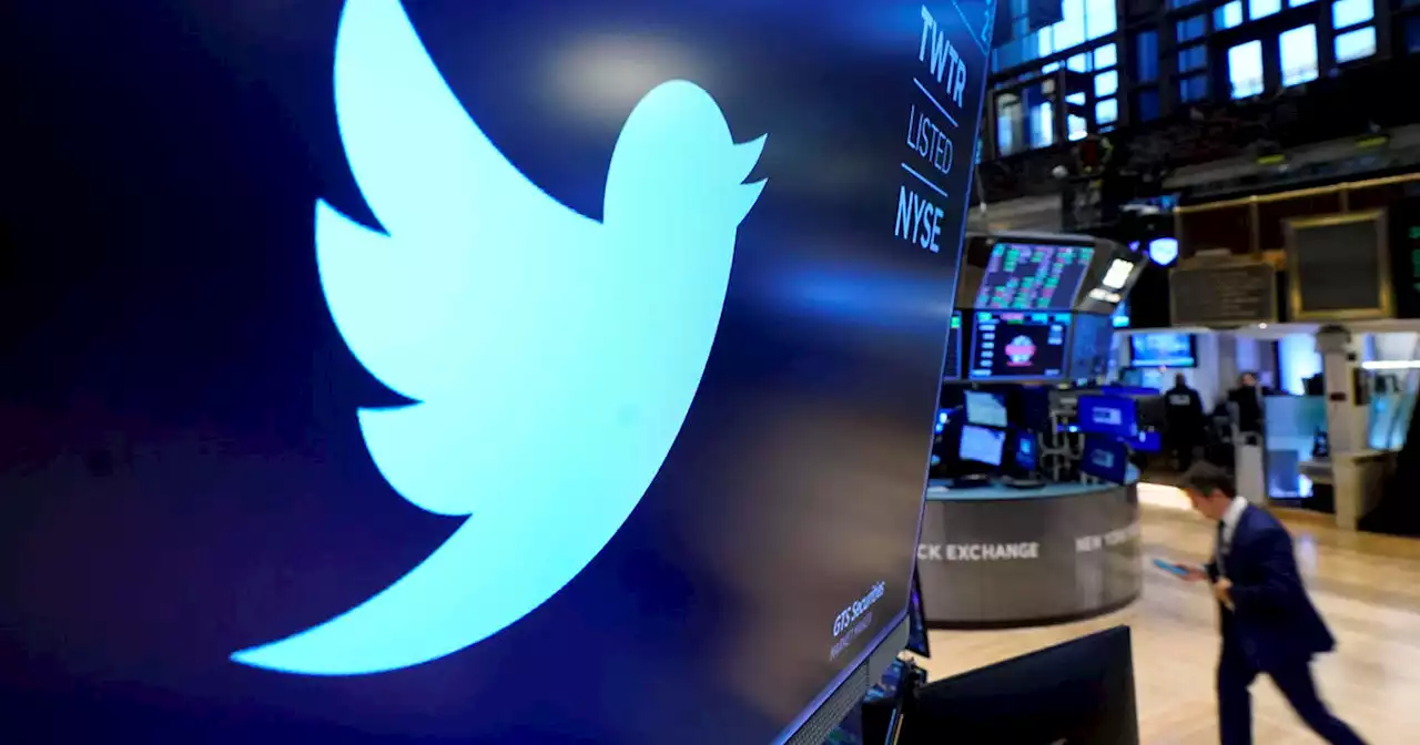 Twitter bans ads that deny science on climate change