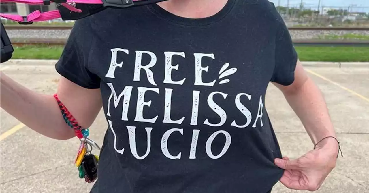 With just days left until scheduled execution, supporters rally to save Melissa Lucio