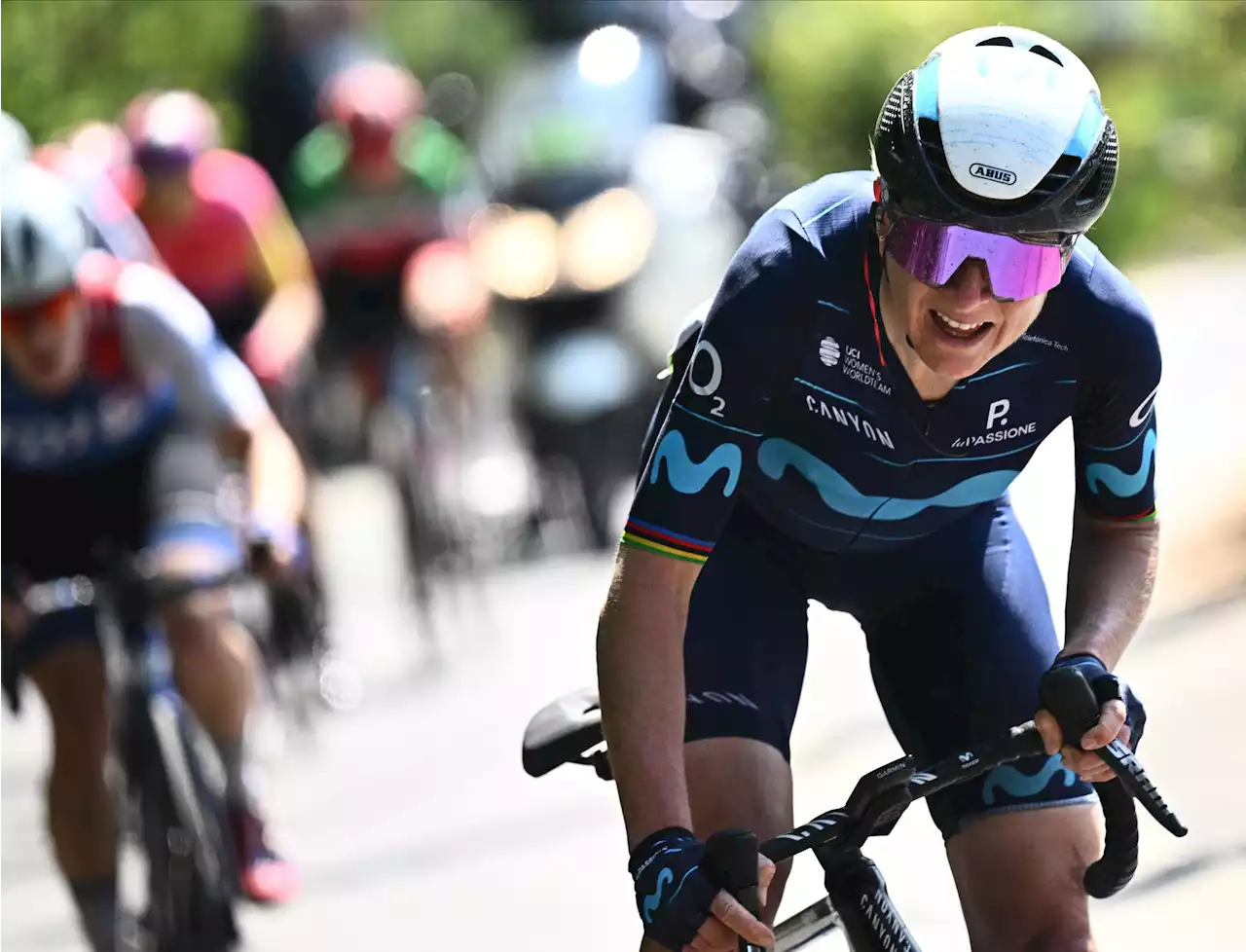 Annemiek van Vleuten wint Luik-Bastenaken-Luik na fraaie solo