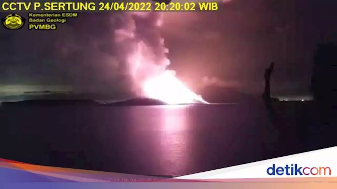 Erupsi, Gunung Anak Krakatau Timbulkan Emisi SO2 9 Ribu Ton per Hari