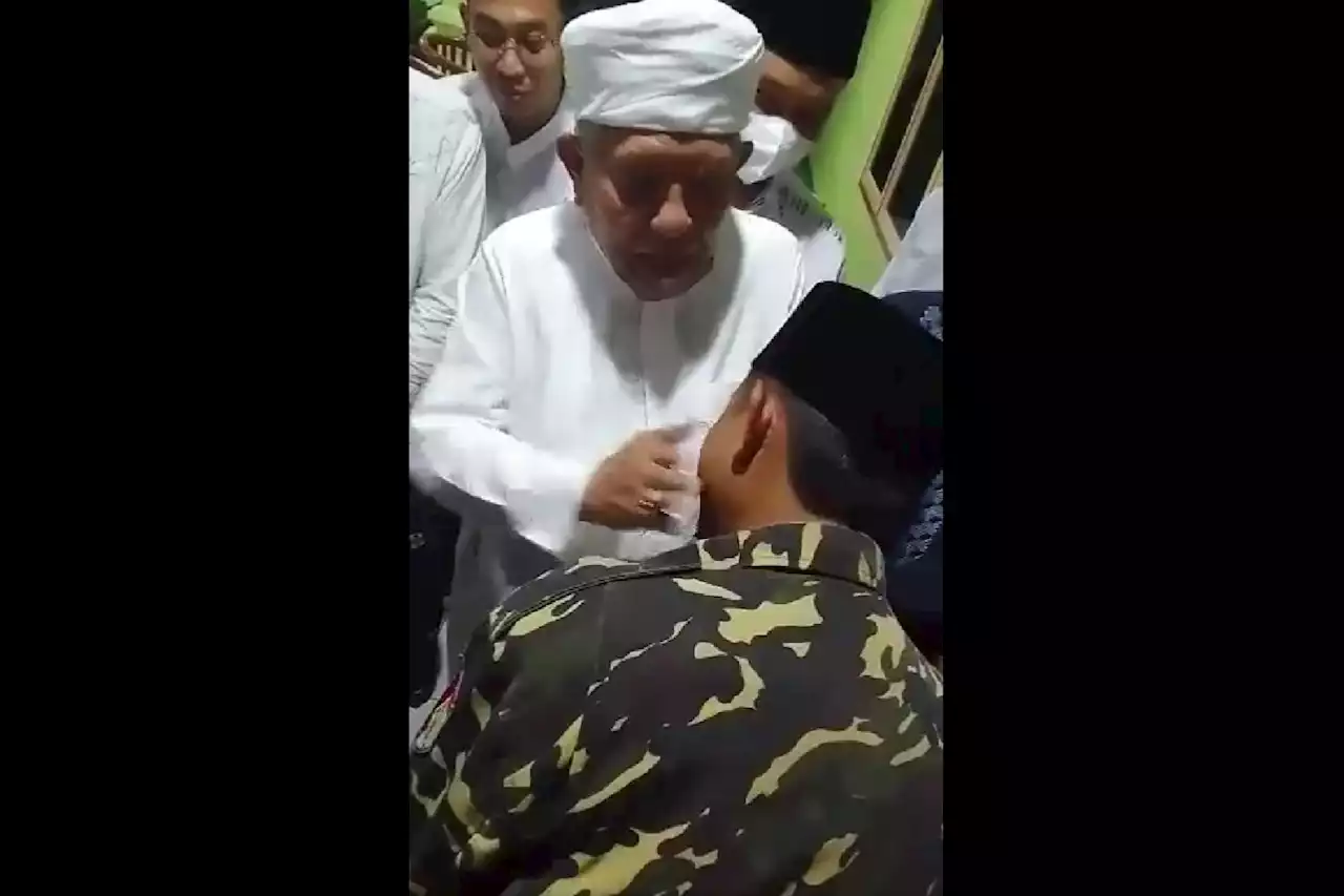 Viral, Anggota Banser Ditampar, KH Syukron: Kiai Enggak Dijaga, Malah Gereja