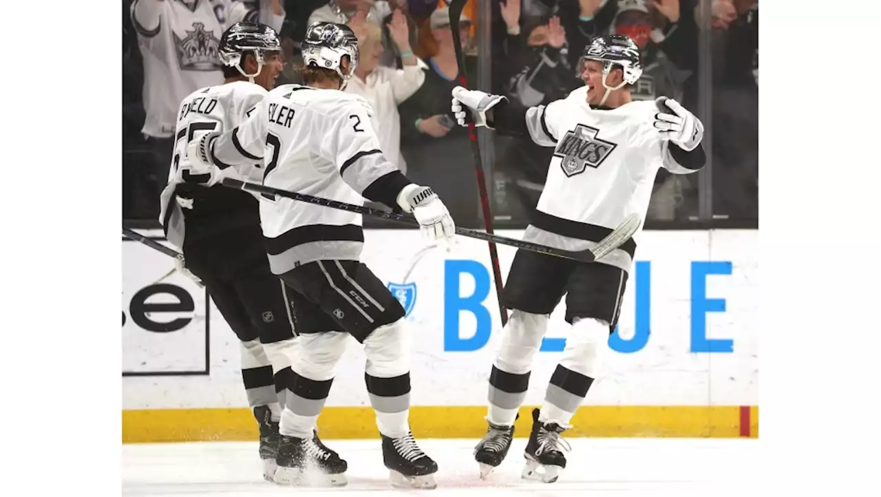 Kings top Ducks again, move 1 win from playoff berth