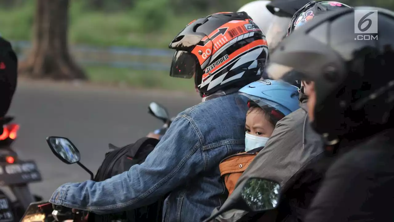 Pemudik Bermotor Mulai Ramaikan Jalur Pantura Cirebon