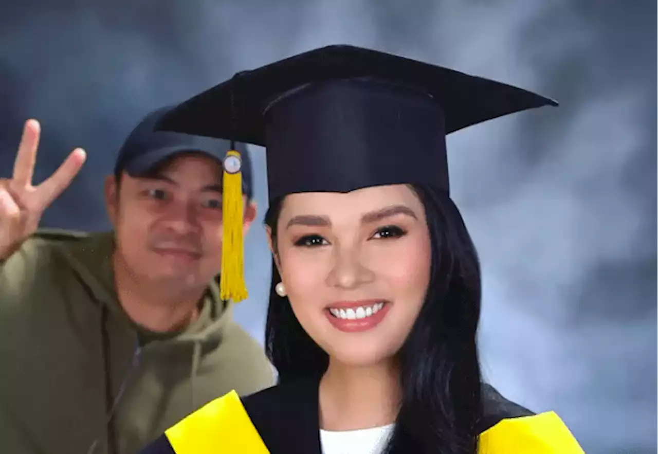 LOOK! Chito Miranda photobombs wife Neri Naig's graduation picture