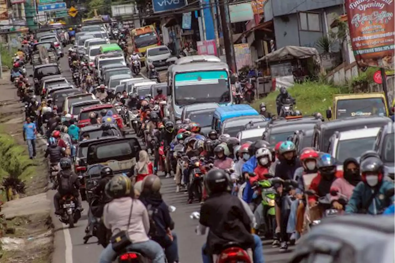 Polres Cianjur dan Polres Bogor Antisipasi Kemacetan di Puncak Saat Mudik