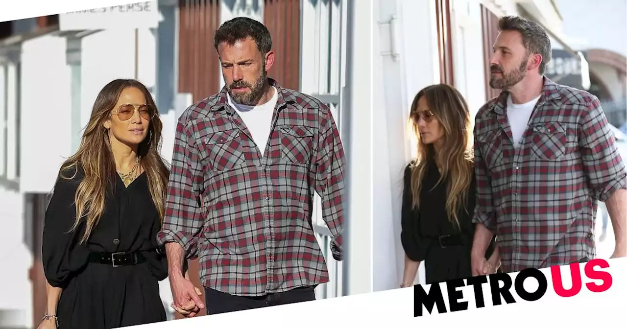 Ben Affleck and Jennifer Lopez enjoy lunch after he denies past Raya claims