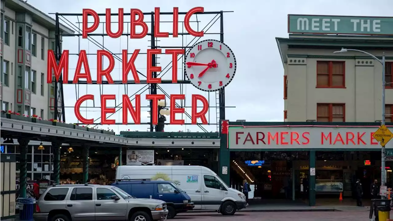 Local officials attempt to kick out 'Pike Street Drummer' Chris Anderson