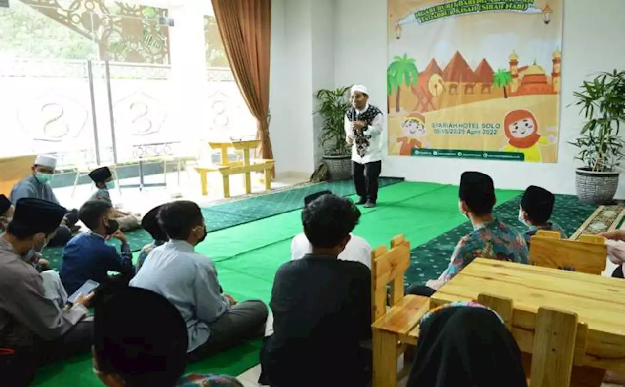 Menelusuri Kisah Nabi Bersama Anak Yatim Duafa di Syariah Hotel Solo