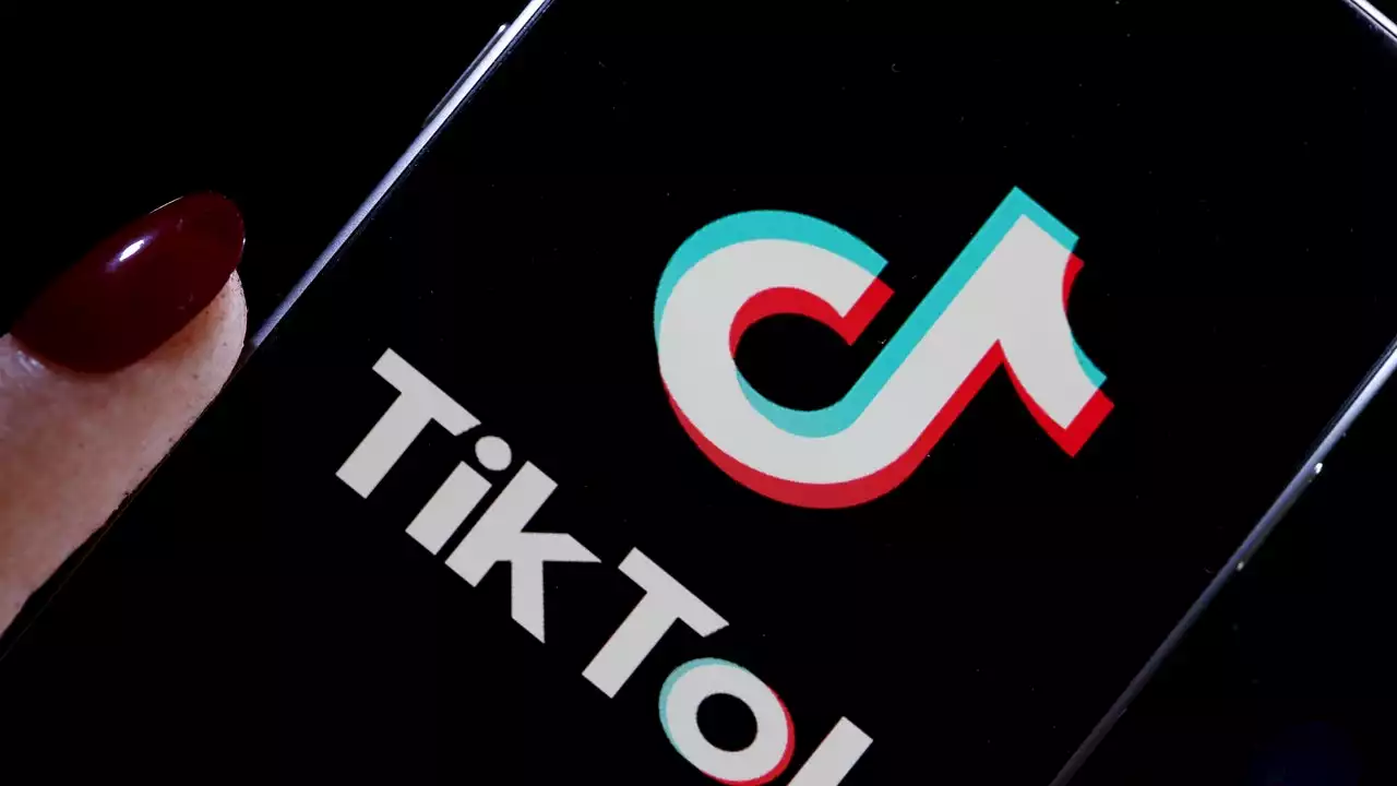 Adoptees Are Using TikTok to Critique the U.S. Adoption System