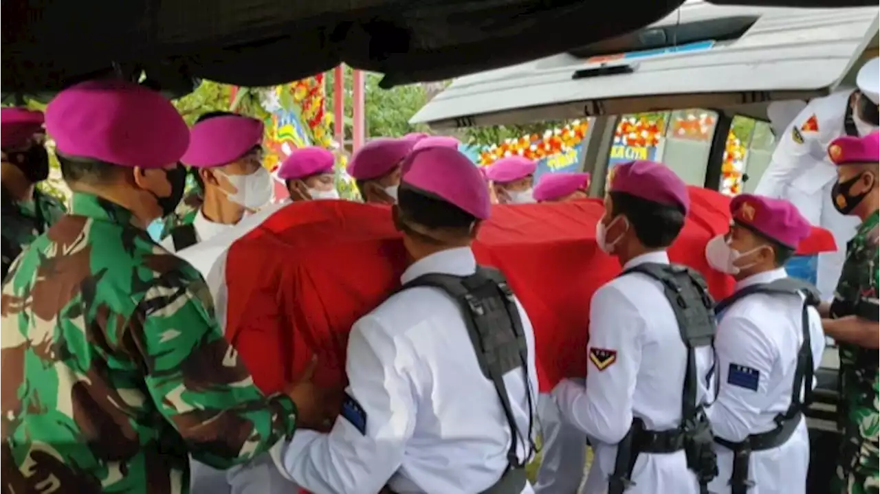 Kedatangan Jenazah Praptu Dwi Disambut Tangis Keluarga di Lamongan Jawa timur