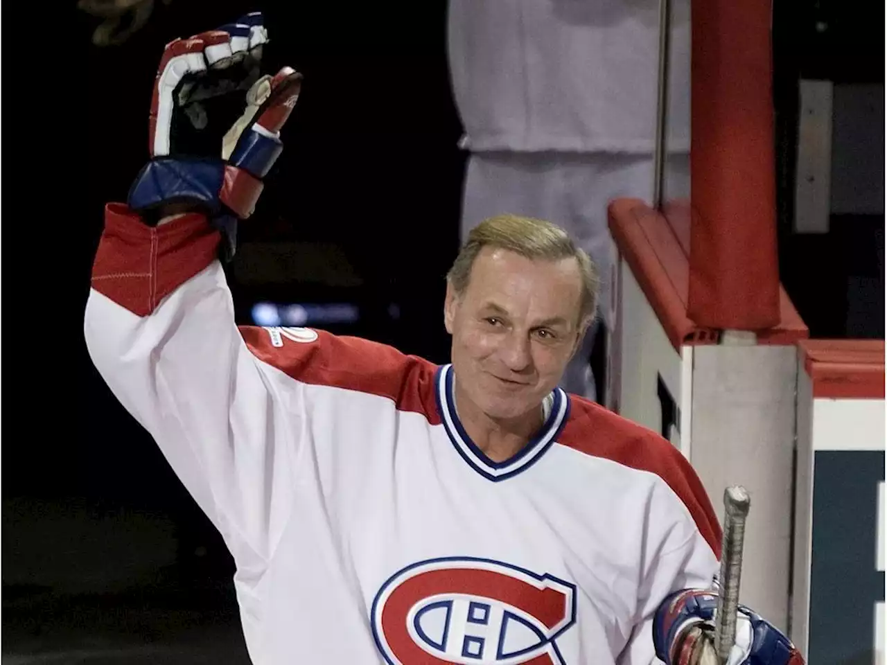 Guy Lafleur will be honoured with a state funeral, Quebec premier announces