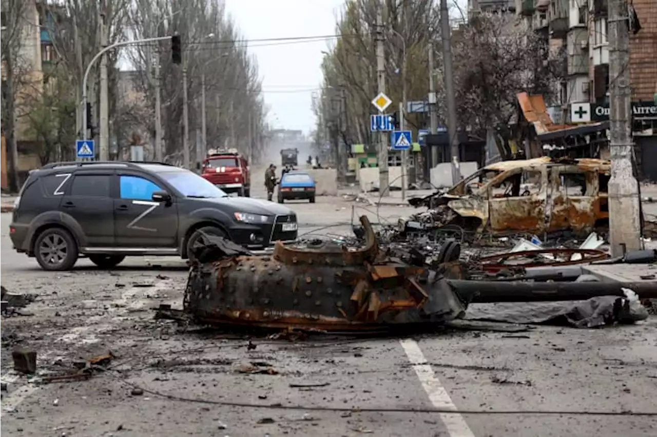 Ukrainian steel plant bombed; Zelenskyy to meet US officials