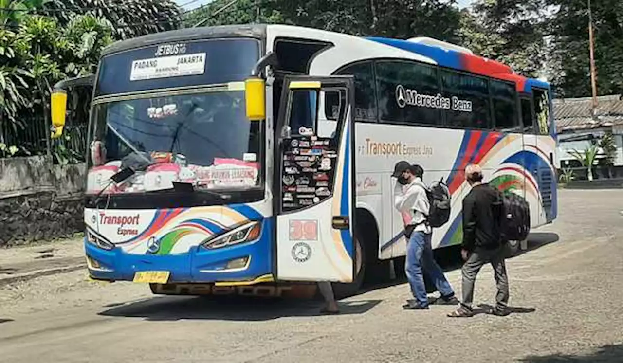 Pemudik Mulai Ramaikan Terminal Baranangsiang Bogor