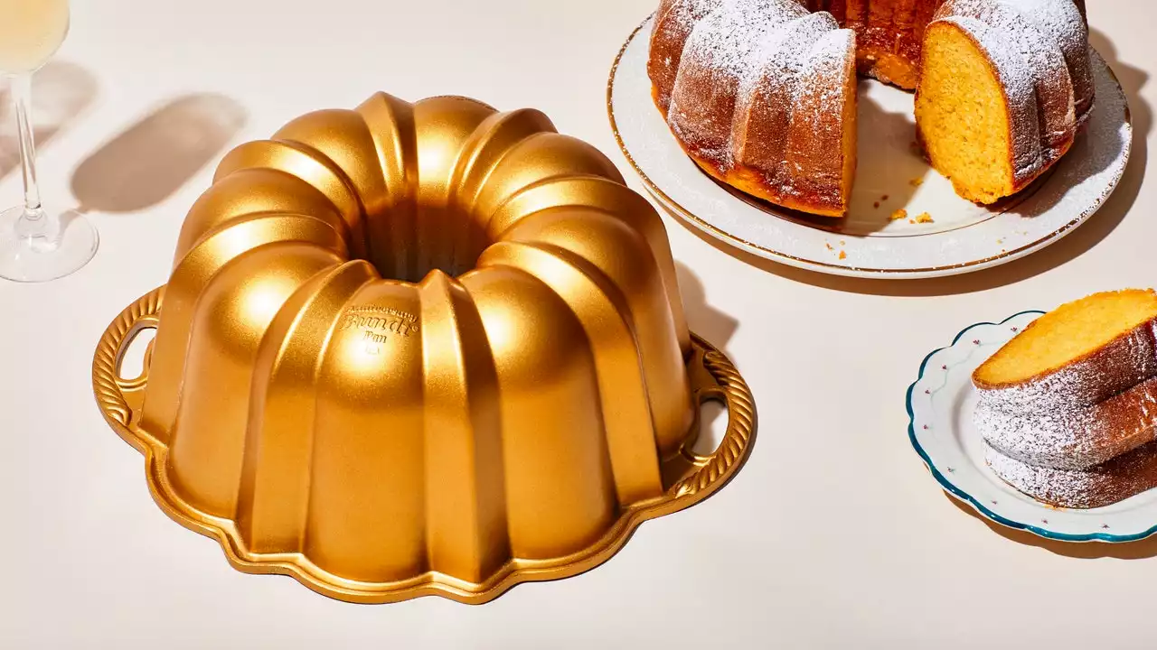 The Best Bundt Pan Will Turn Out Maximal Cakes with Minimal Effort