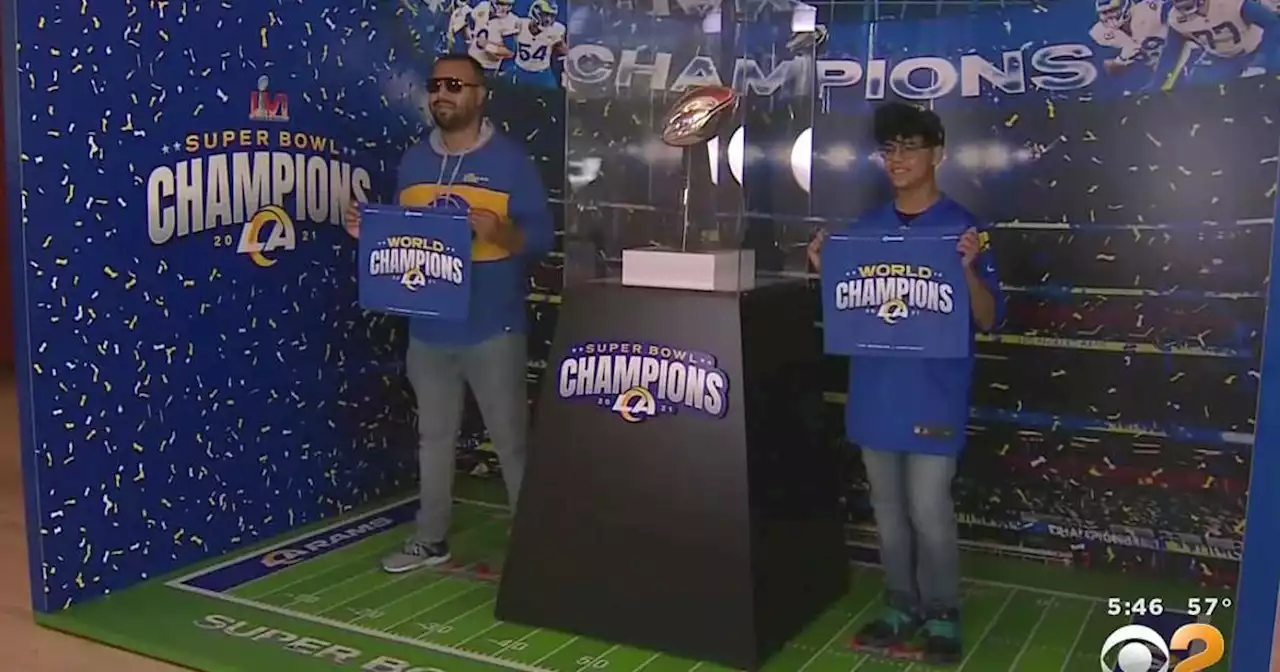 Lombardi trophy's 8-week tour kicks off in Thousand Oaks, Inglewood