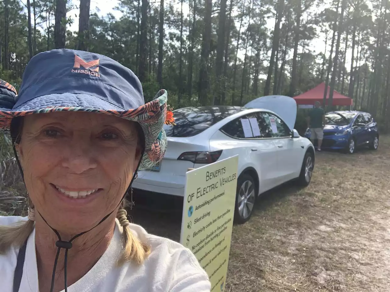 What Do People Want To Know About EVs?