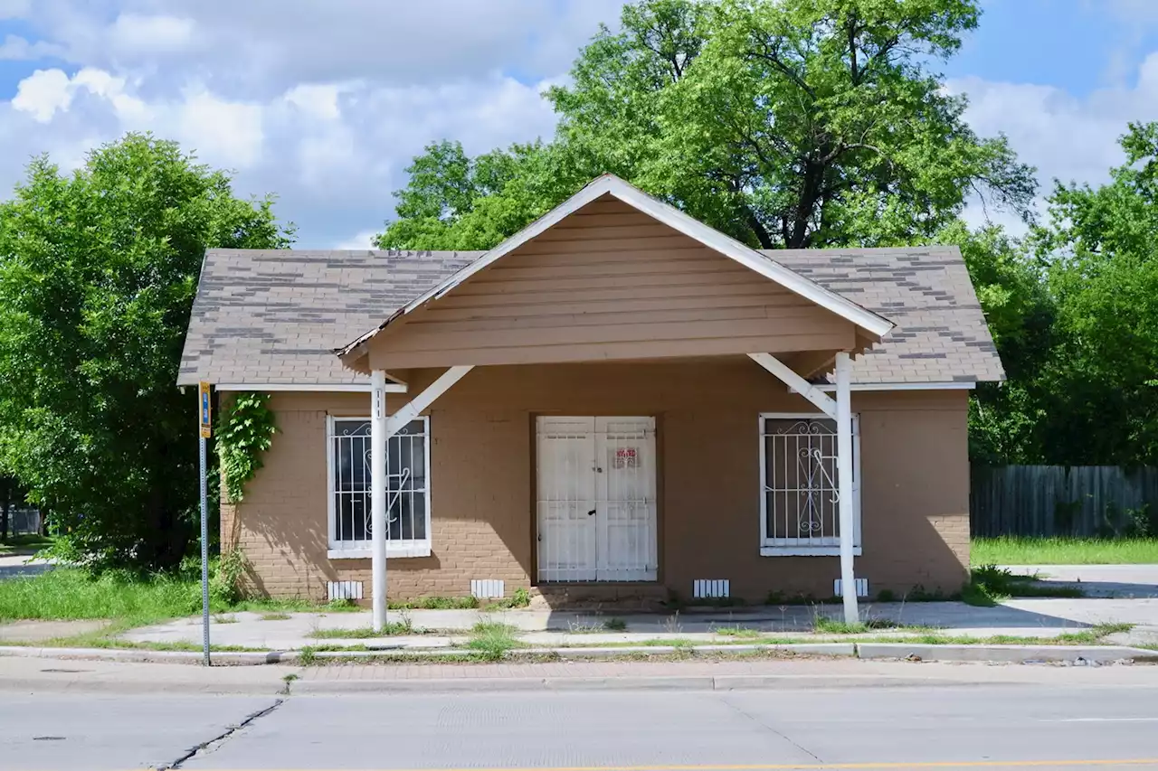 Clyde Barrow's Childhood Home and Family Filling Station Demolished in West Dallas