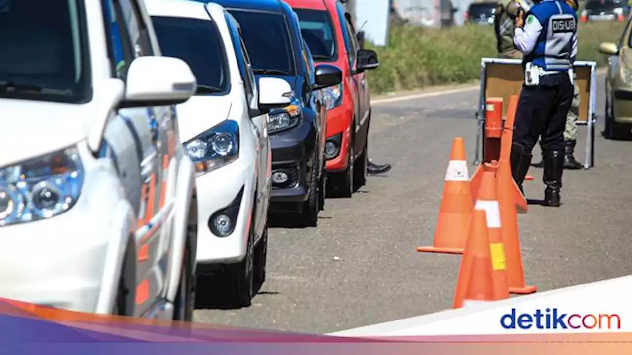 Ratusan Ribu Kendaraan Cabut dari Jakarta, Pada Colongan Mudik Ya?