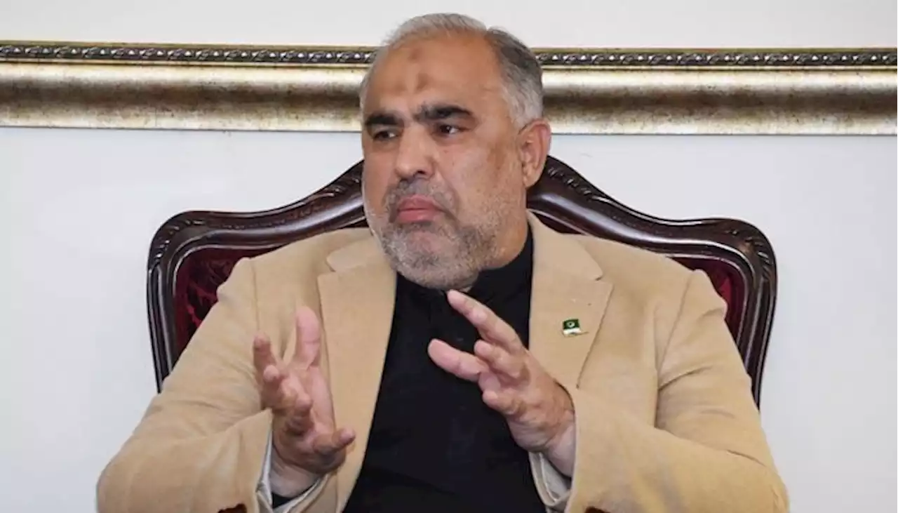 اسد قیصر کیجانب سے 72 سالہ شخص کو 19 لاکھ ماہانہ تنخواہ پر بھرتی کیے جانے کا انکشاف