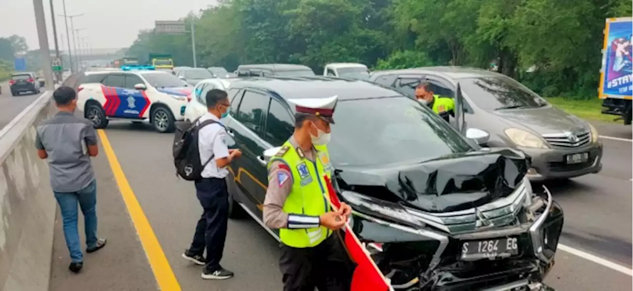 Empat Mobil Terlibat Laka Beruntun di Tol Sidoarjo-Waru