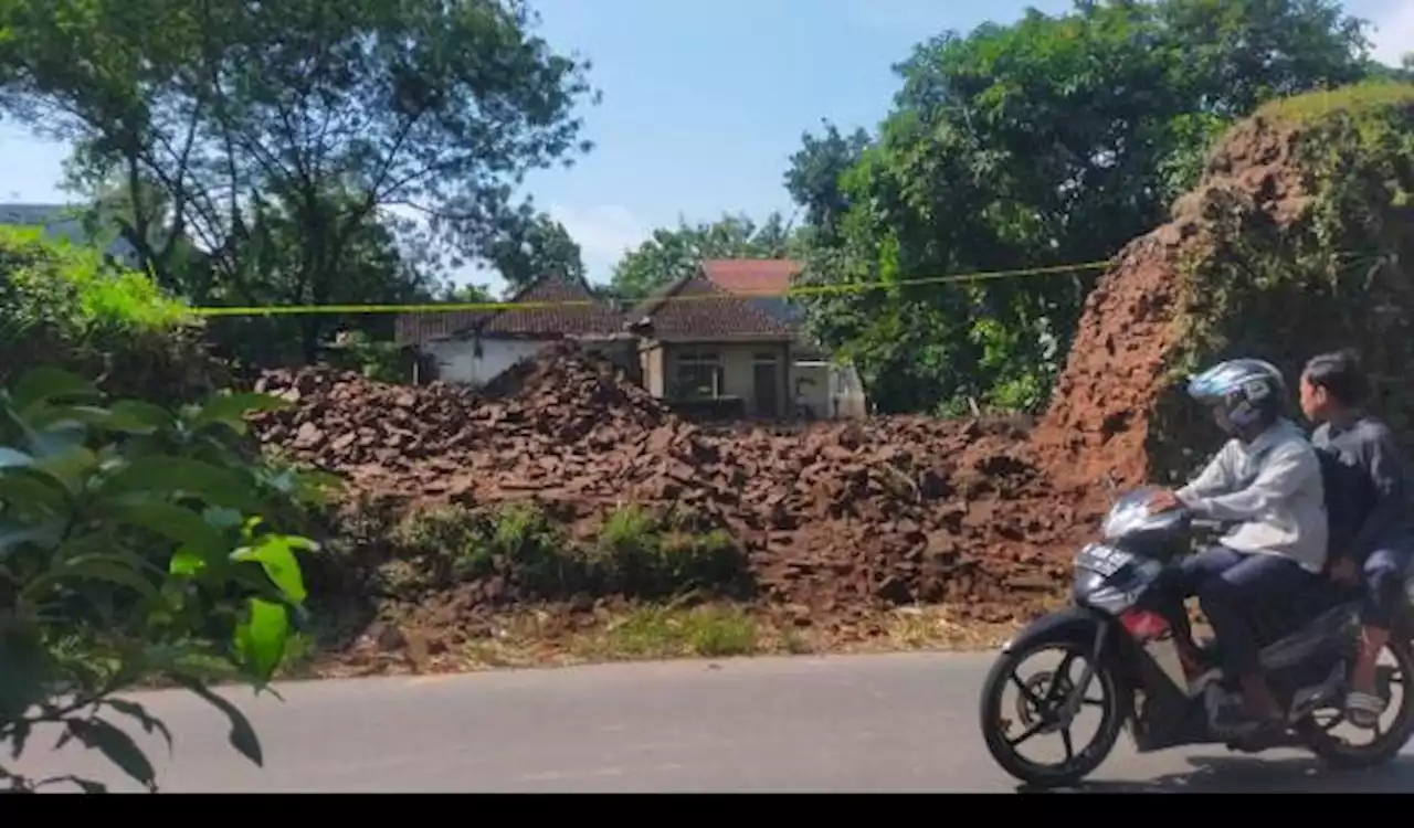 Tembok Benteng Keraton Kartasura Dijebol, Gusti Puger: Tanah Itu Mestinya Bersifat Magersari