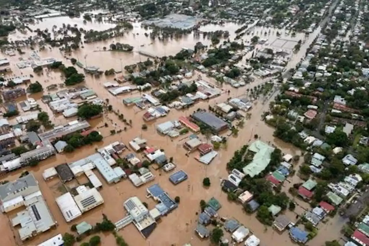 Près de 10.500 morts recensés lors de 432 catastrophes naturelles en 2021