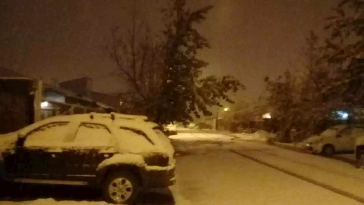 Llegó la nieve a Bariloche: fotos y videos