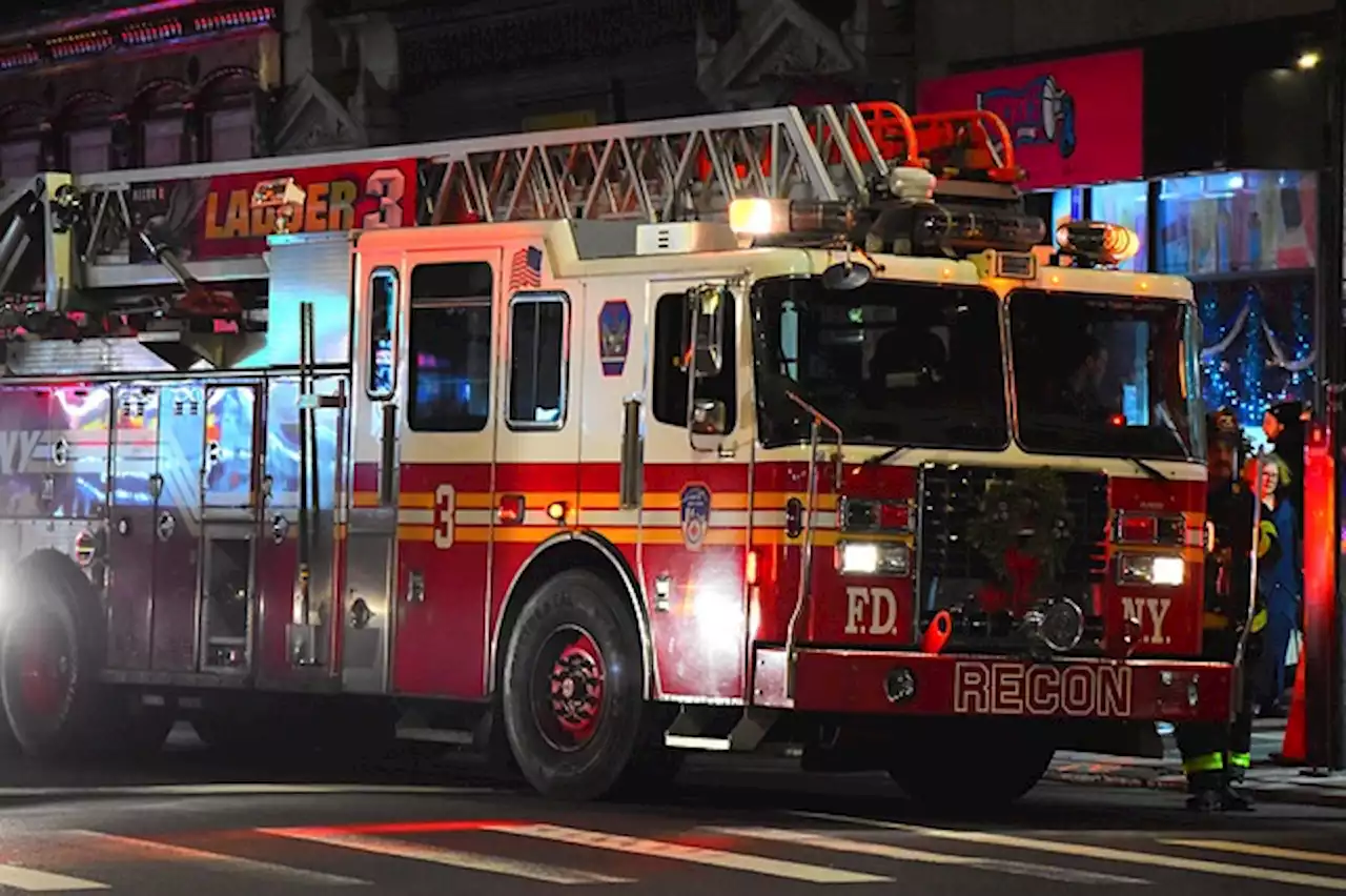 2 dead including NYC firefighter in Brooklyn house fire - New York Amsterdam News