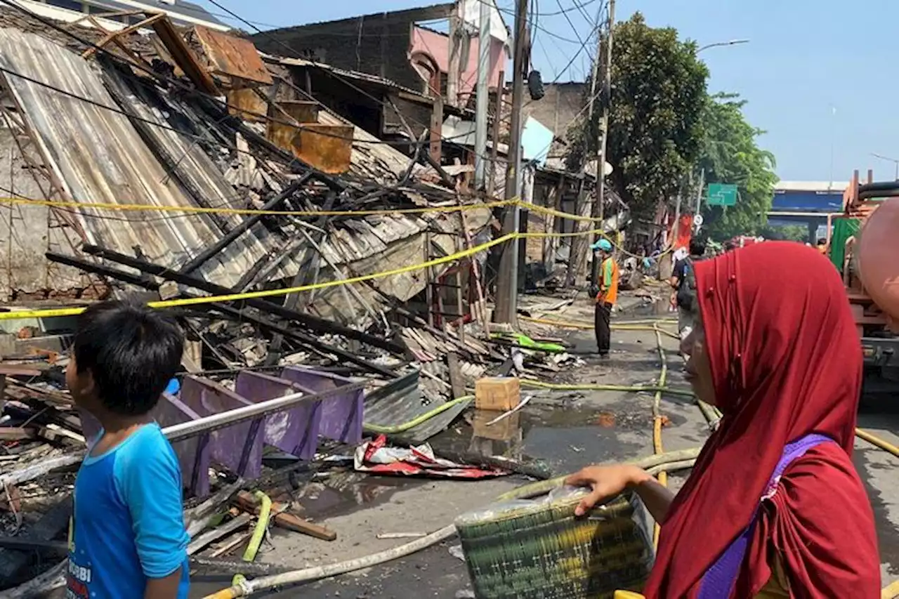 Kebakaran Pasar Gembrong Jakarta Timur: 450 Kepala Keluarga Terdampak - Pikiran-Rakyat.com