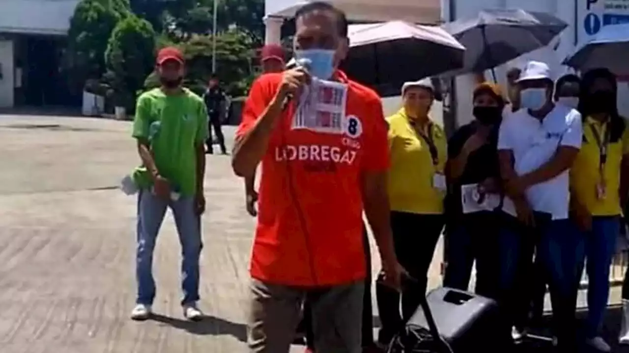 Former mayor brings campaign to Zamboanga's streets like a busker