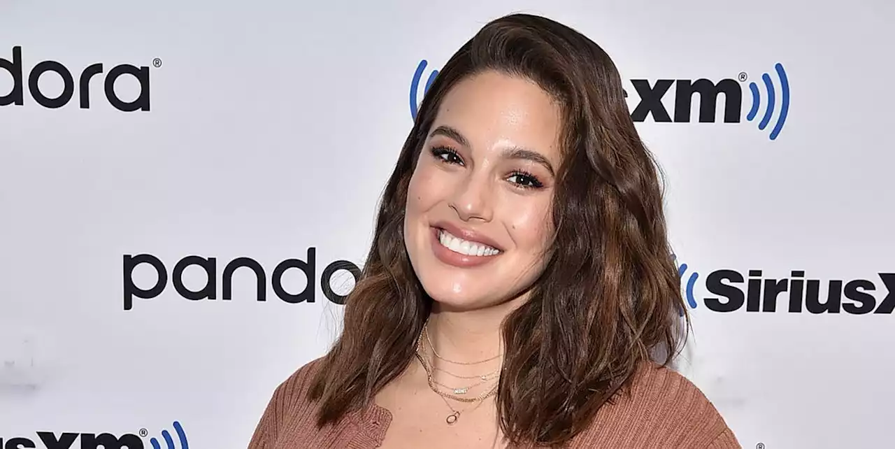 Ashley Graham opens up about her postpartum body in candid mirror selfie