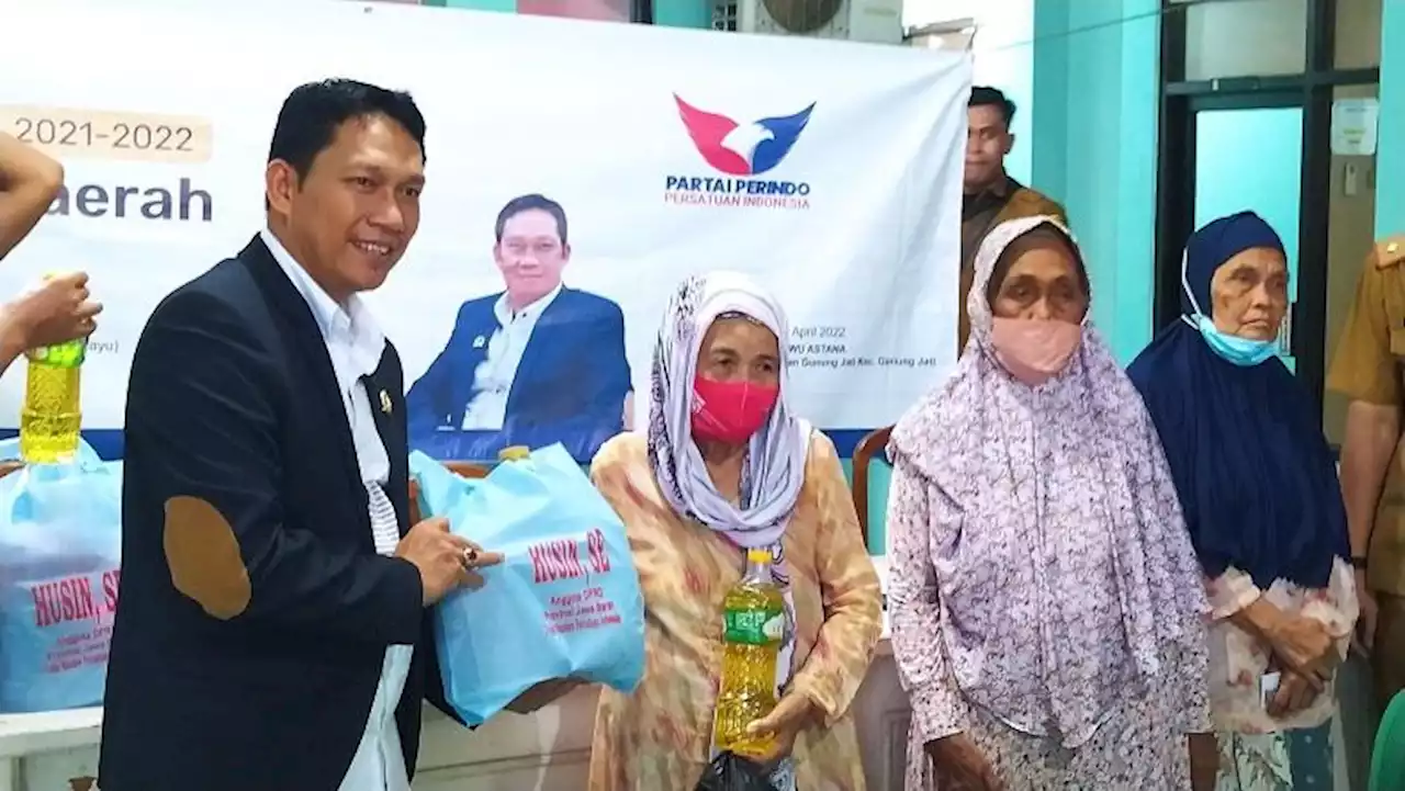 Anggota DPRD Jabar dari Perindo Berbagi 2.000 Paket Sembako, Kades Astana: Terima Kasih Ini Sangat Membantu