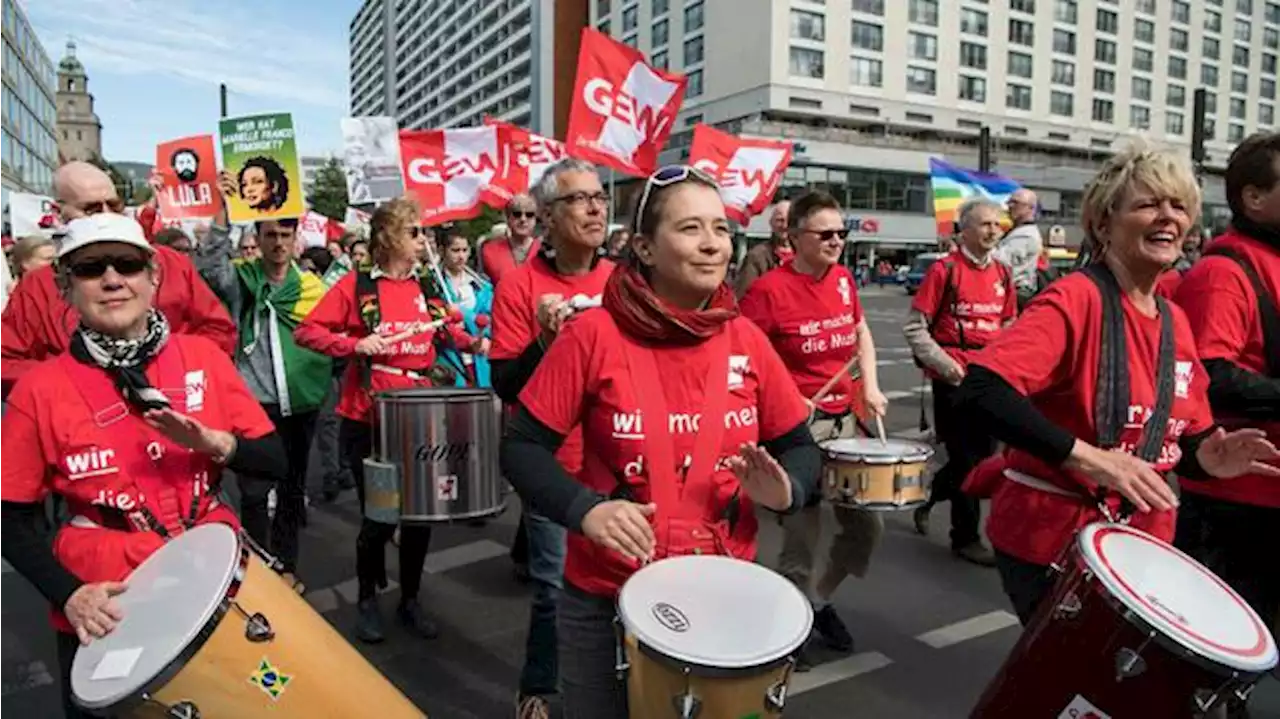 Politiker wollen Ausgleich für Feiertage an Sonntagen schaffen