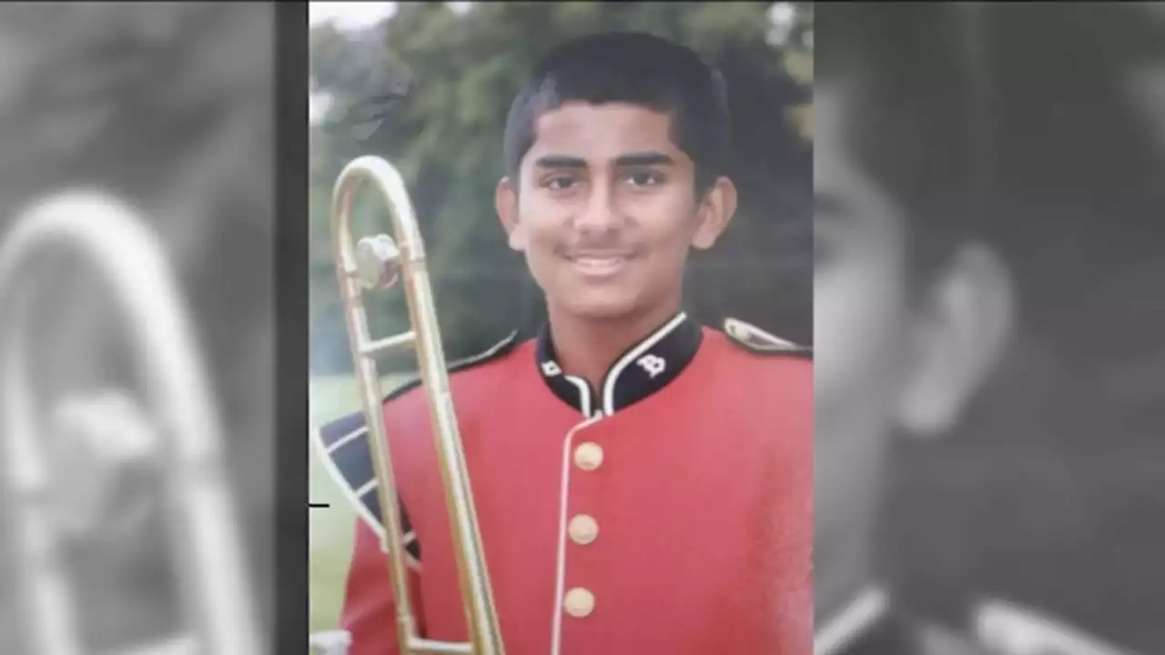 Funeral held for teen who drowned in New Jersey pond