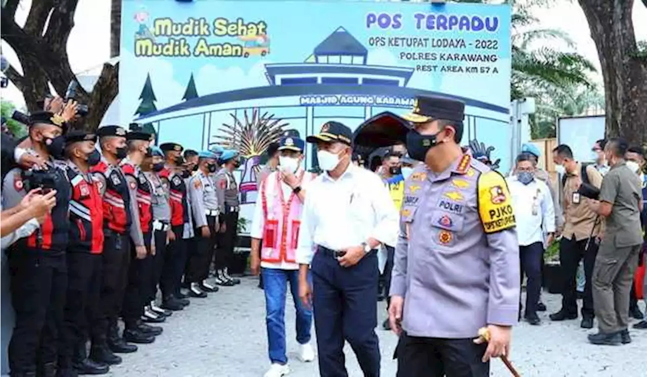 Cek Rest Area KM 57, Kapolri Imbau Pemudik Manfaatkan Layanan Posko Mudik