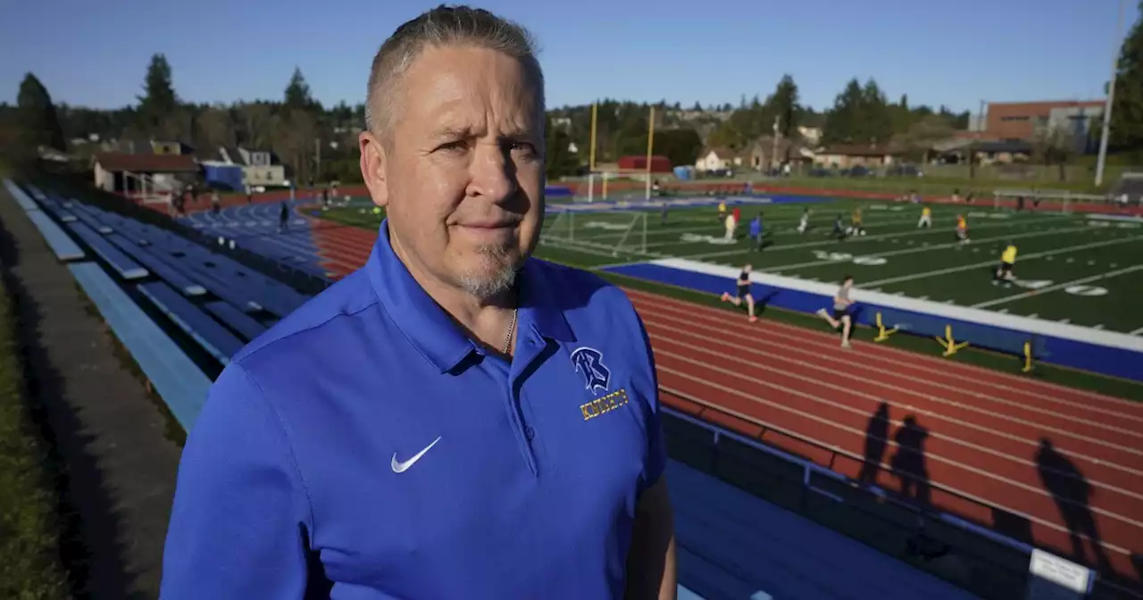 Supreme Court weighs if football coach was wrongfully fired for praying on field