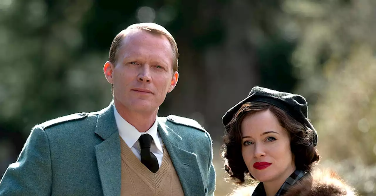 A Very British Scandal's Claire Foy & Paul Bettany Reveal the Hardest Scenes to Film - E! Online